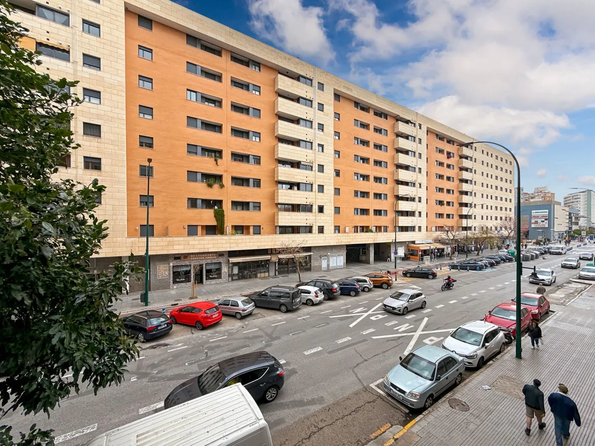 2c313e4a-f3e5-439e-ada1-a872e6ab41fc