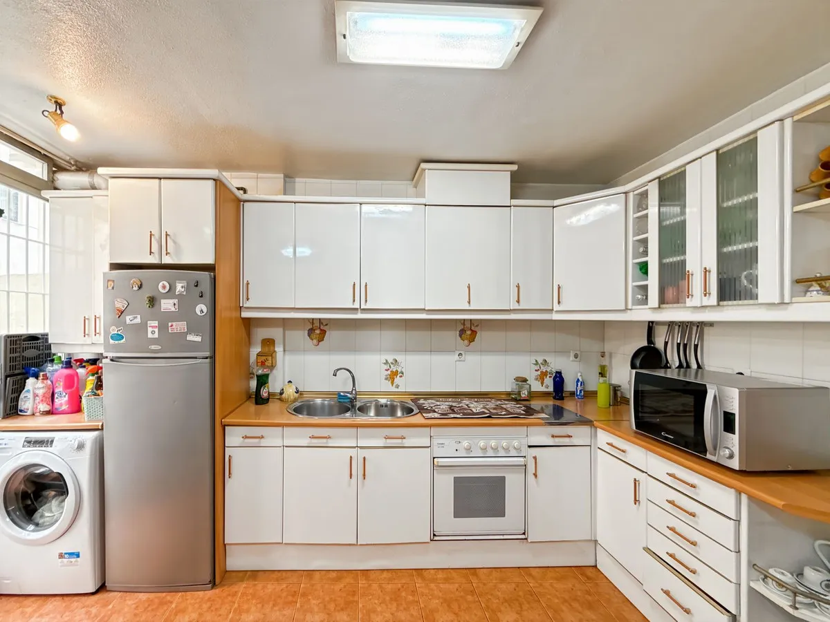 89dd84b8-3dae-46c0-97b4-66551d451cdd