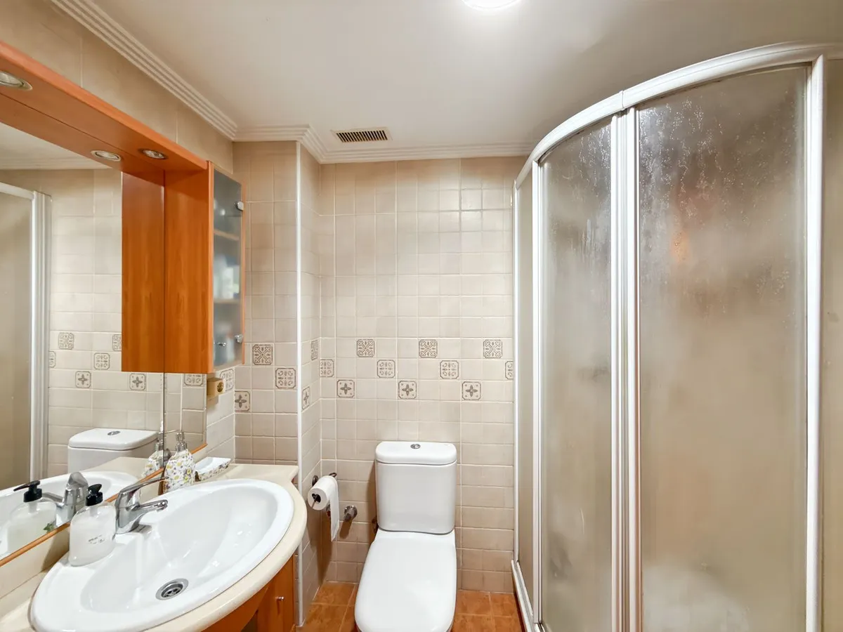 e1432fc6-63db-44f2-8c9c-74cf719e7a01