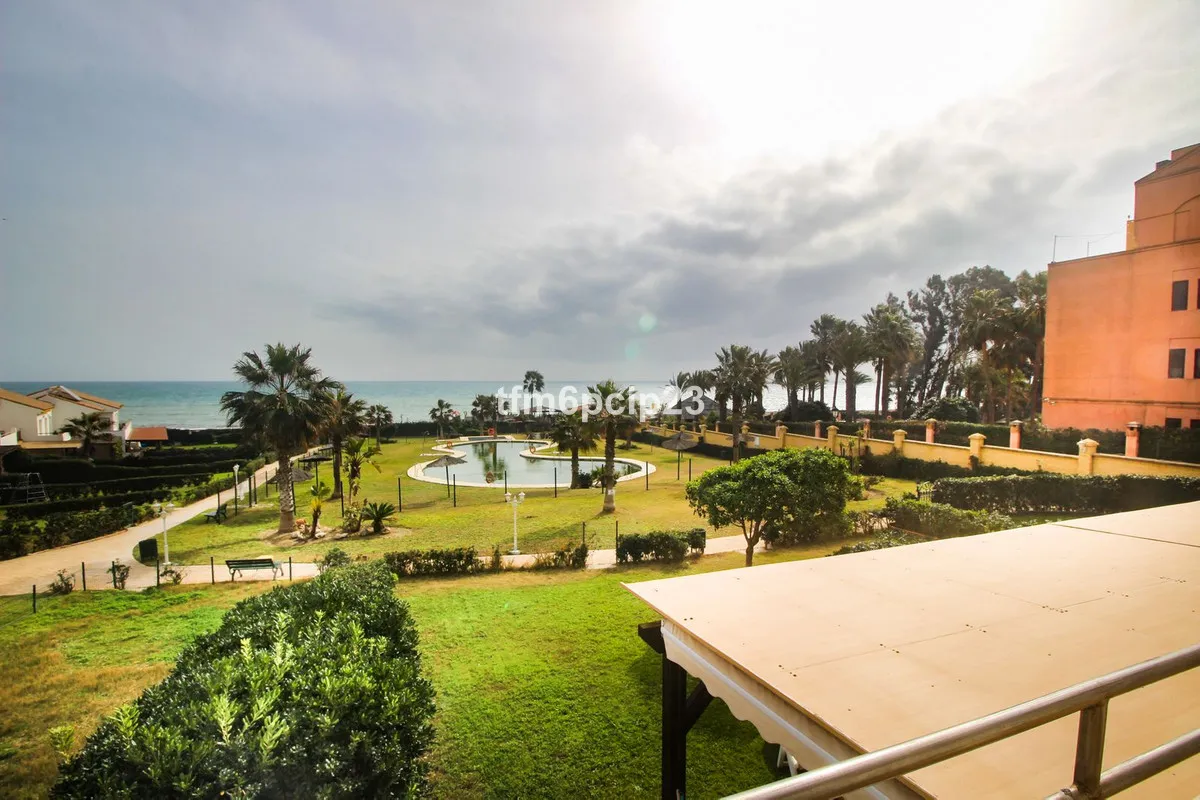 c175dcf5-f6f3-4445-ac14-20e1dea1c6f8