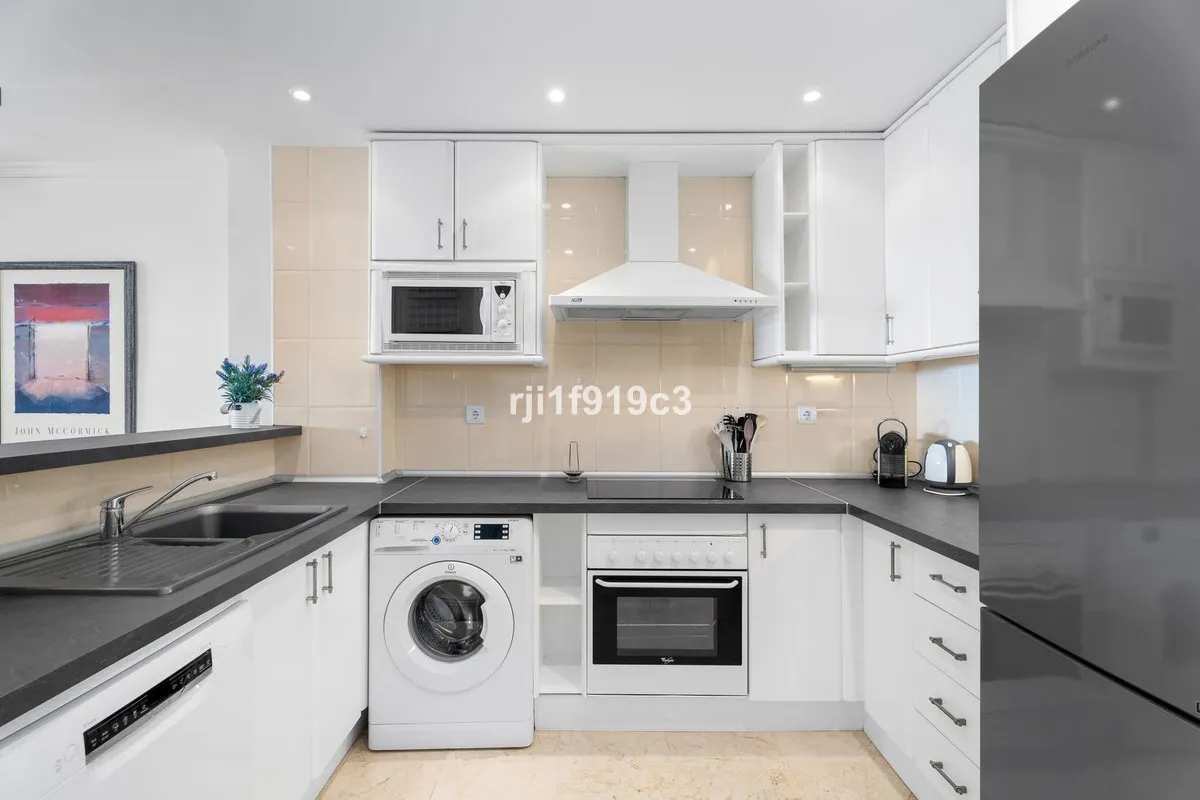 40dc0e56-e586-4df0-a47a-25669dcaff0f