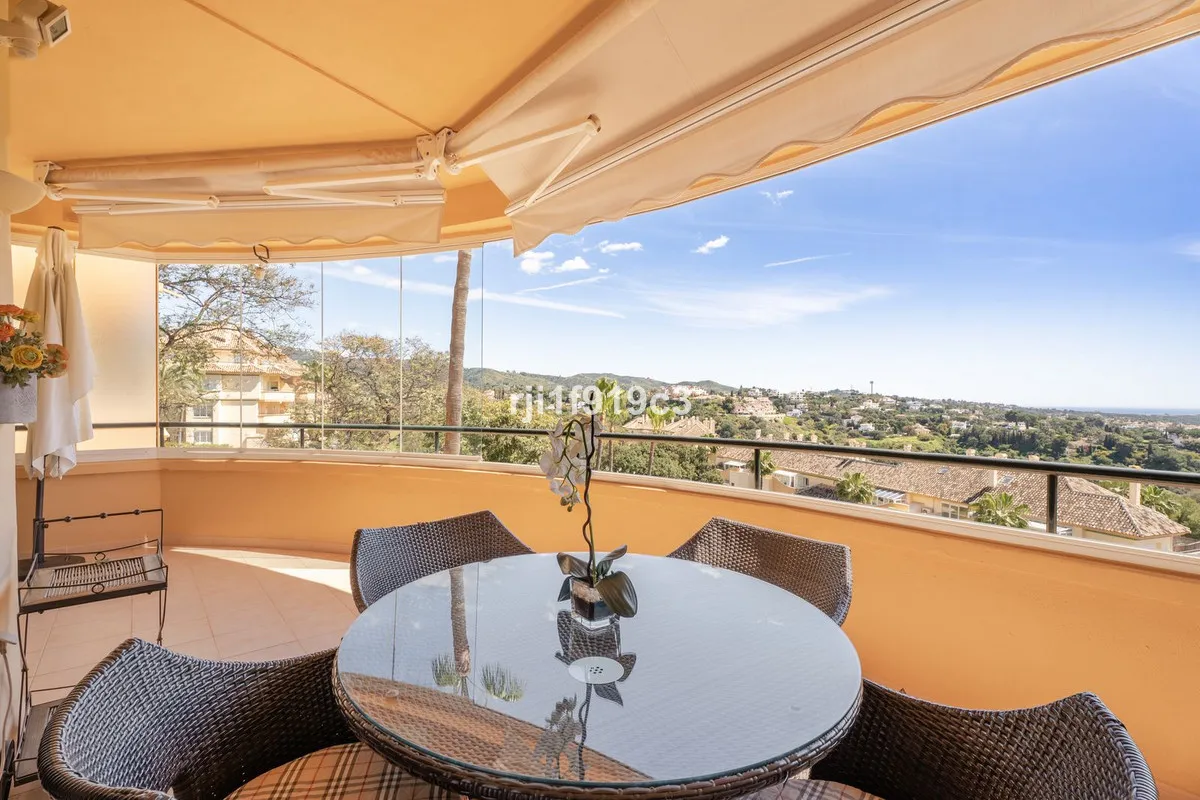 cb2a4e7f-59fa-4144-b566-f3f687ddfaad