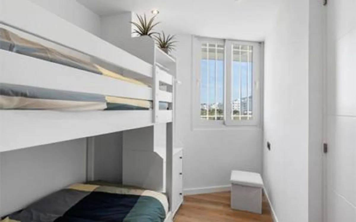 821cef14-9ce8-4850-b7a7-342735f71d34