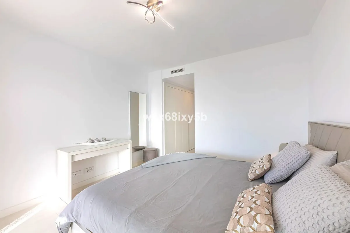 3765ef4d-b5ab-43eb-9c41-f1dd443b5fc2