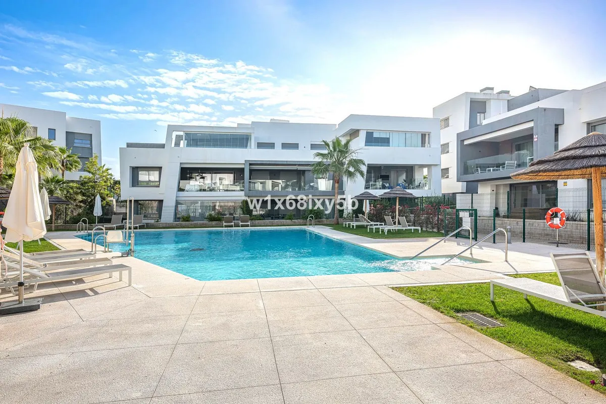 5b1e1436-1309-481a-b6a3-680d156d6147