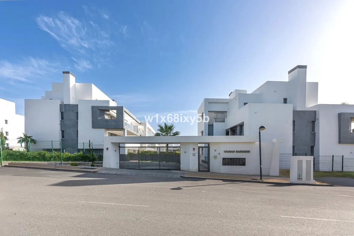 b4ed8568-8f73-4266-8b25-1c1a2226e213