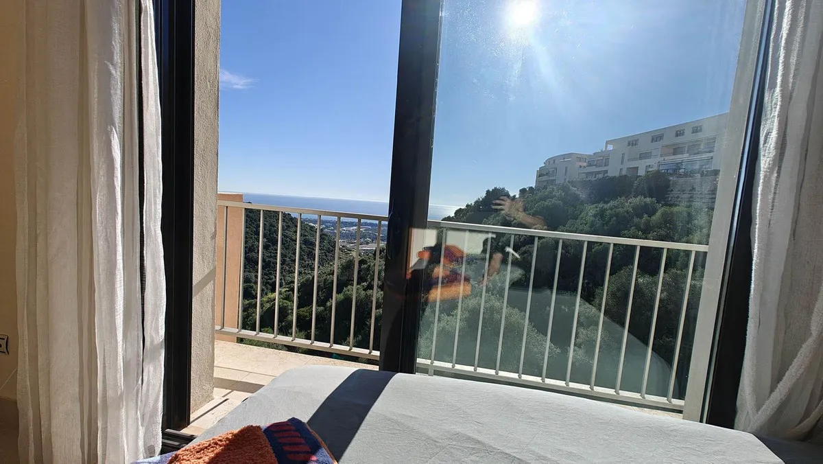 0418d6d9-e7c7-4539-9da6-bd65d02e4fc5