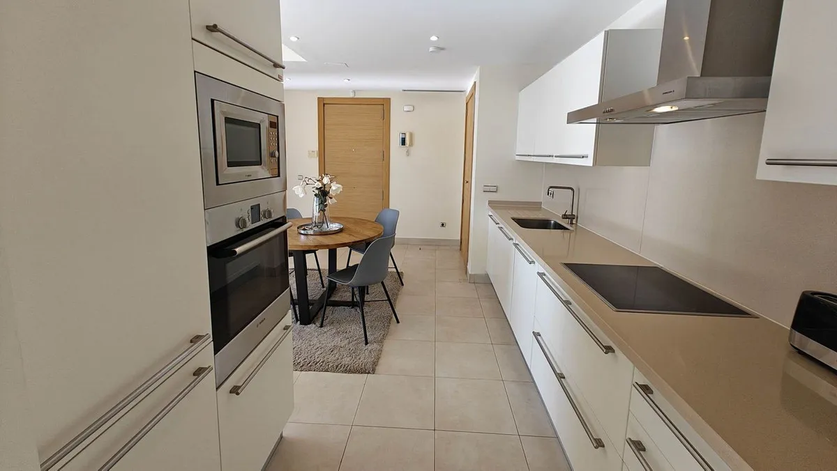 4bd316a4-ebbb-4465-9330-75f965851fa6