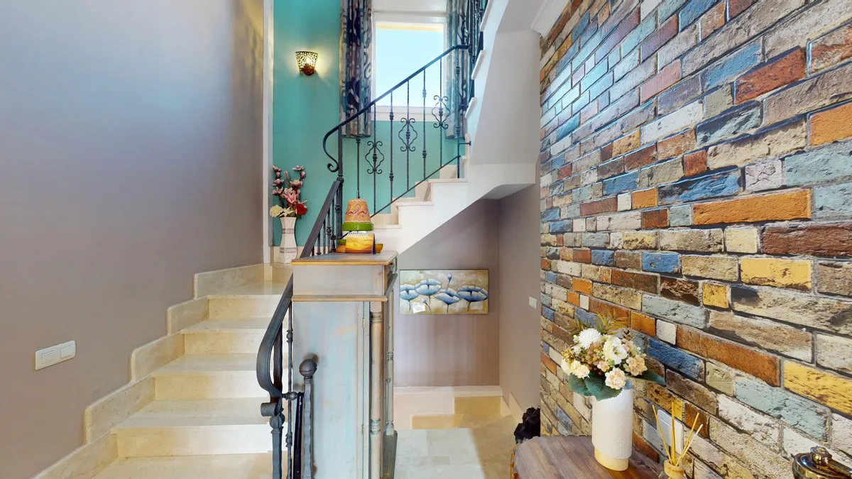 17e063df-caf1-4ae7-bf64-5c18c805ba0b