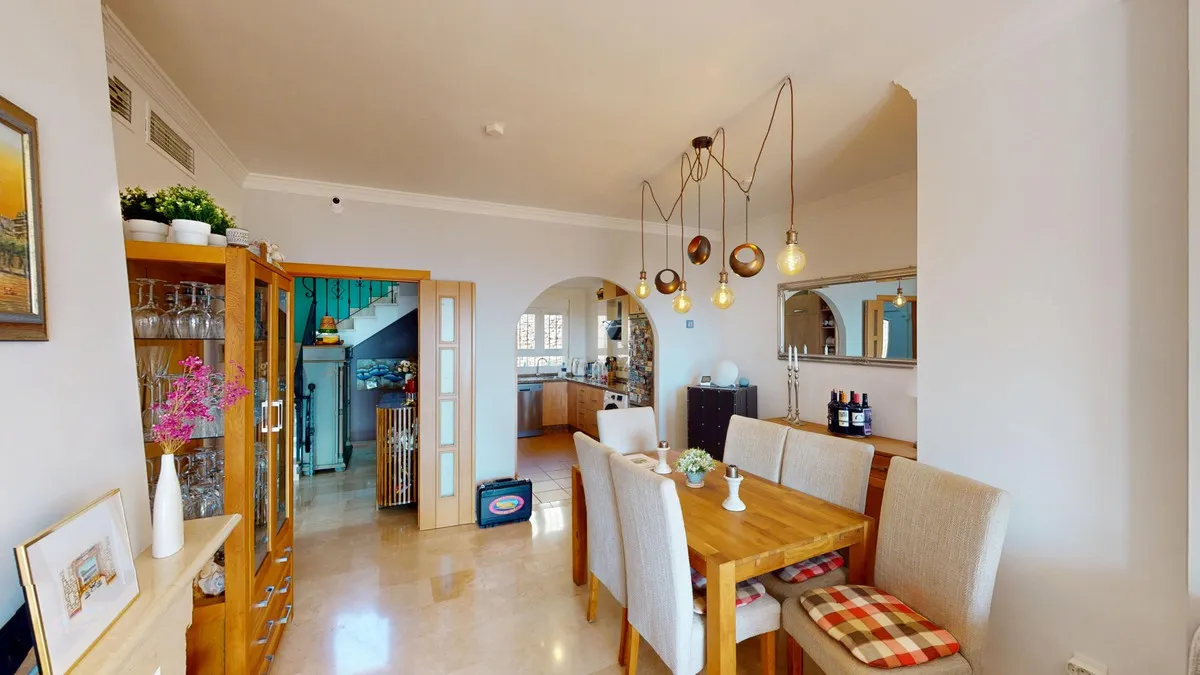 415518c8-1957-4a7a-8e84-75af68d8a958