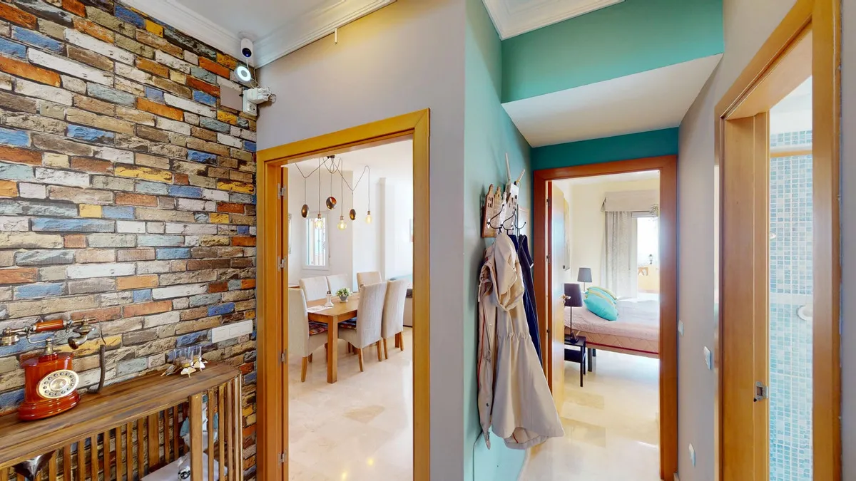 43998e81-55be-4a65-b3b3-13e35d85247b