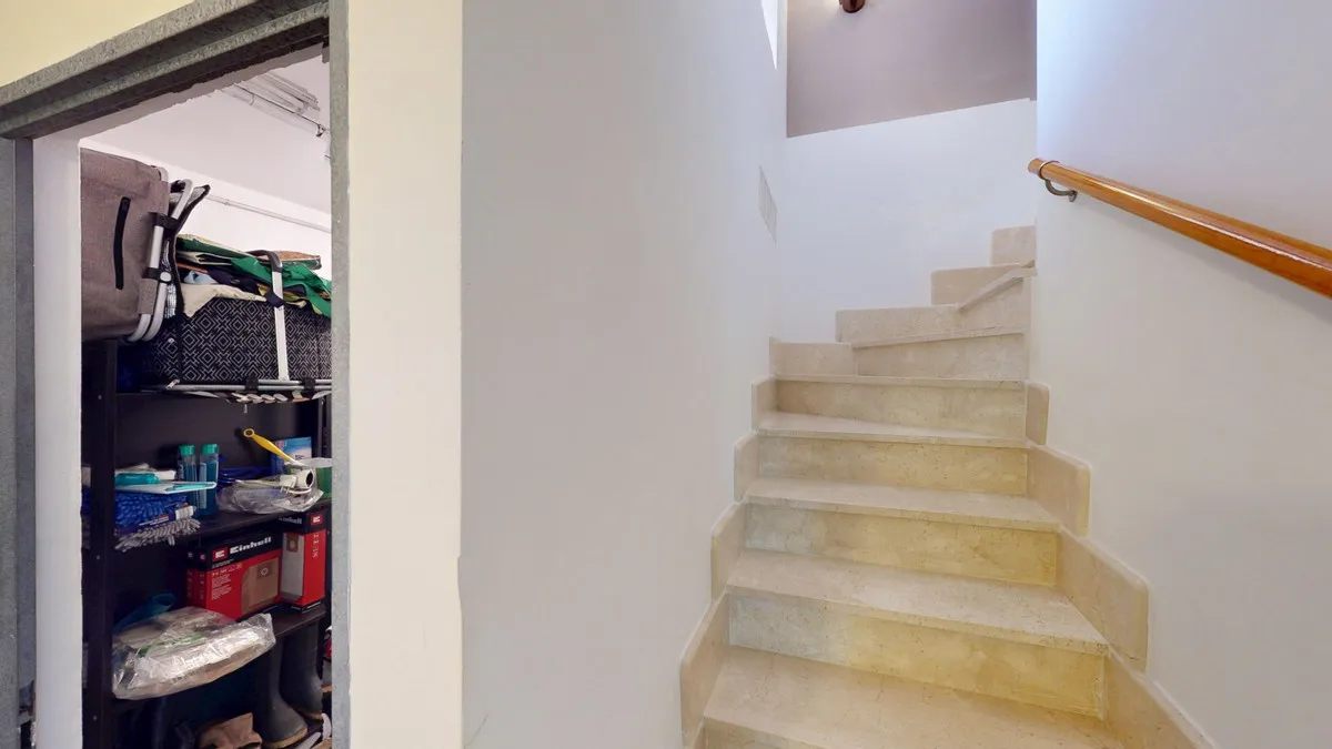 948b6387-7344-4a61-b488-1053f34ab9fc