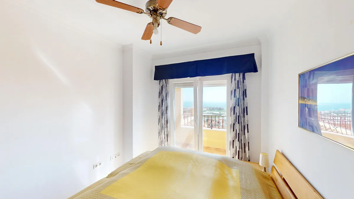 b13e1af8-1a07-4a76-9c24-2bdb0b500f61