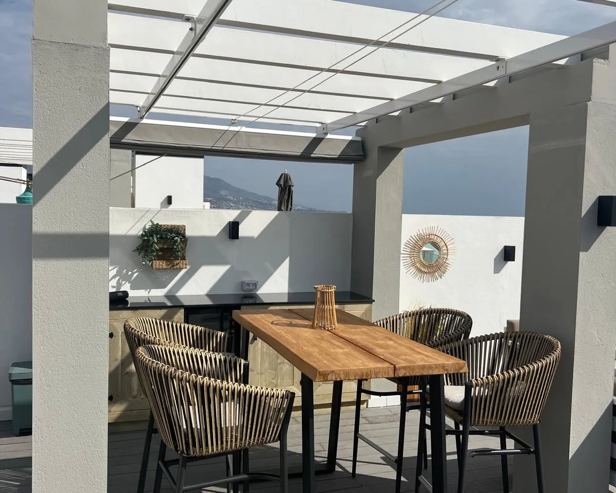 60a4d399-a21b-4c20-b0b3-43212ee7189d