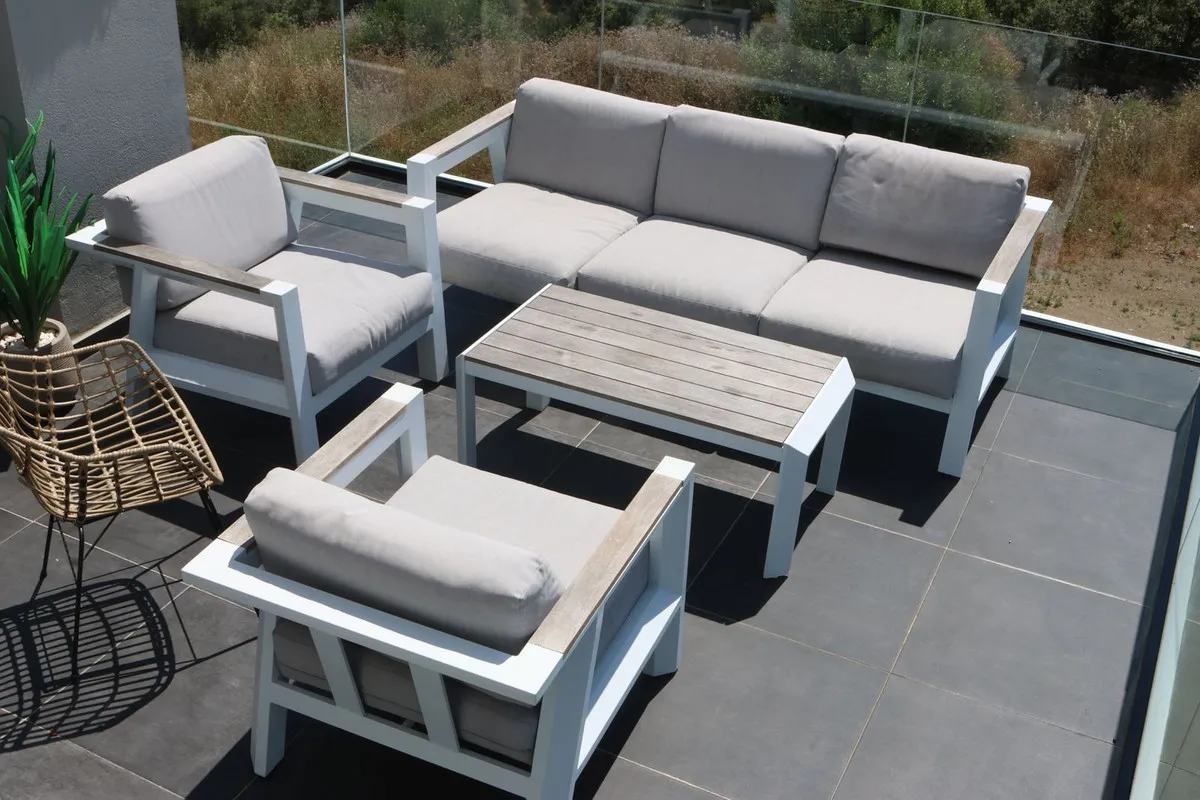 7b4ab0f0-b33c-4771-8b44-d62089234d62