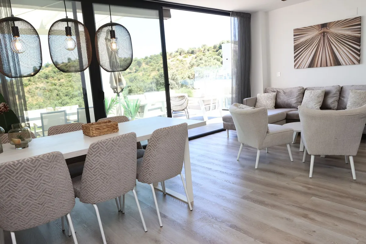 ddf5b9ee-e0b3-4e2c-86ae-a7d767320124