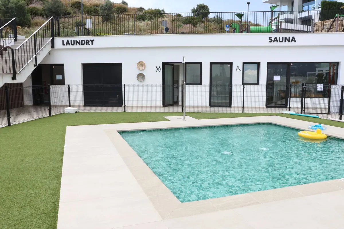 e7b62ad9-425d-4212-b892-253a91e8a92c