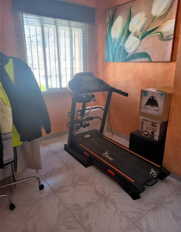 51b27a85-d342-4357-ae6e-ed4b8a19e46c