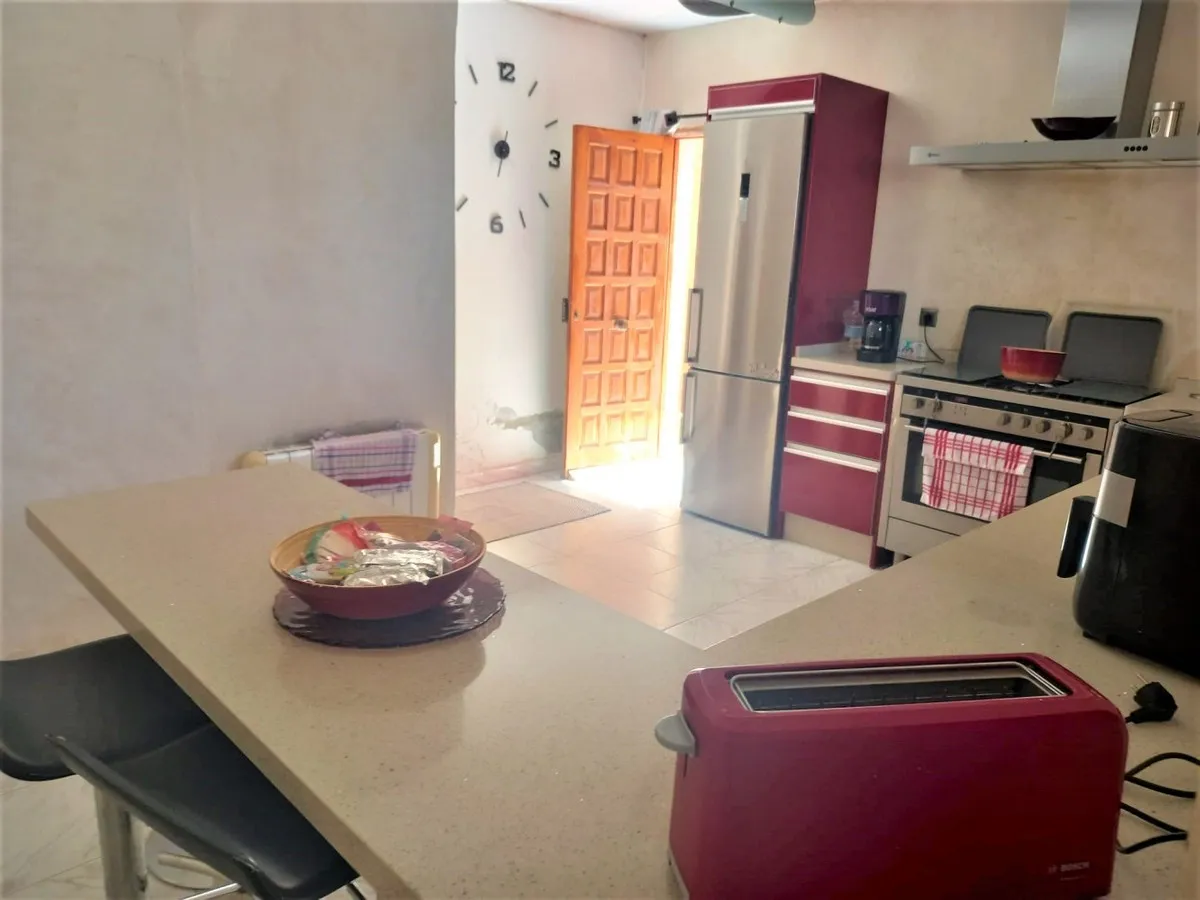 67974768-1f69-4947-85c1-db0980de74be