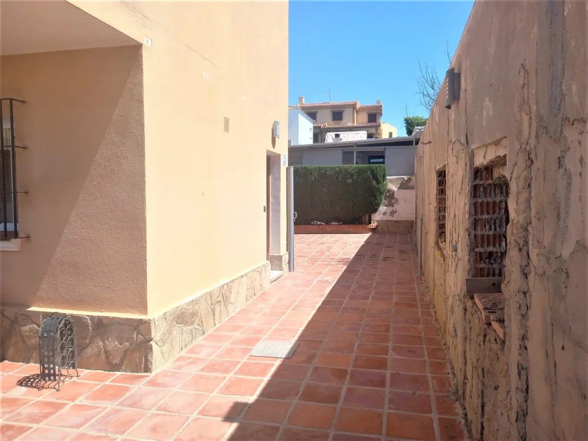 a5ef68ed-1e53-4efb-90a1-abecda0295ce