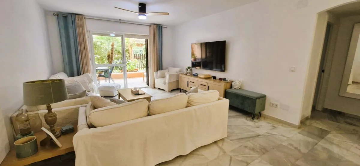 004cd2e9-ef8e-4d68-8e5e-d8eee096f0ca