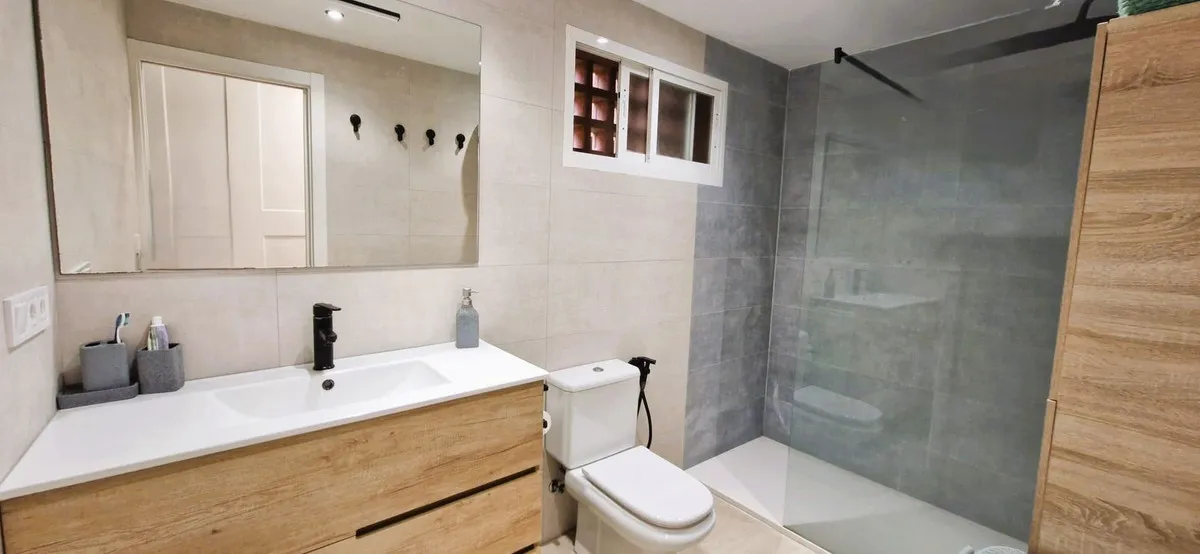 3d7b4cb8-4ffe-4ece-8ce8-c14f3886c594