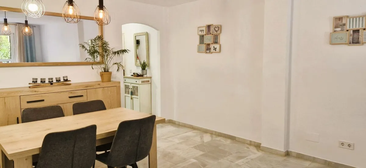 4a05c0fc-f986-415e-88d4-5d9fac75fb98