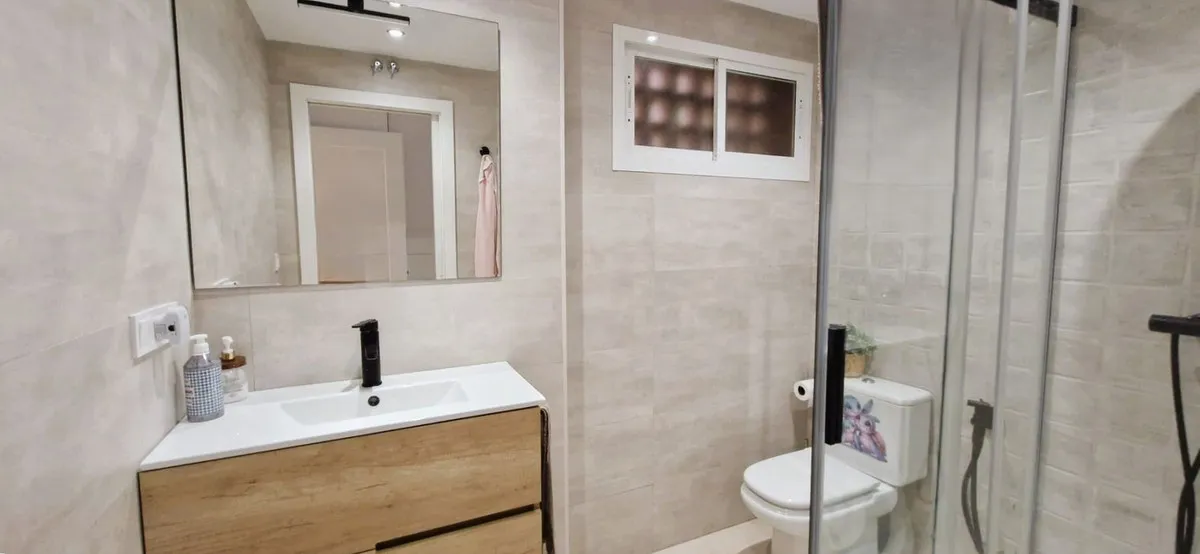 ee9c8e68-c7e3-4505-b70b-4a4fed541afb