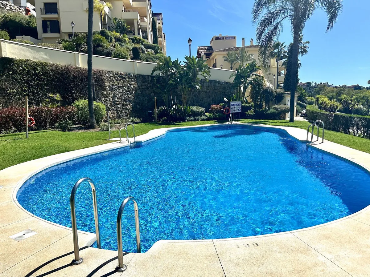 1476ff17-e1b8-42c4-adb5-153bf695717e