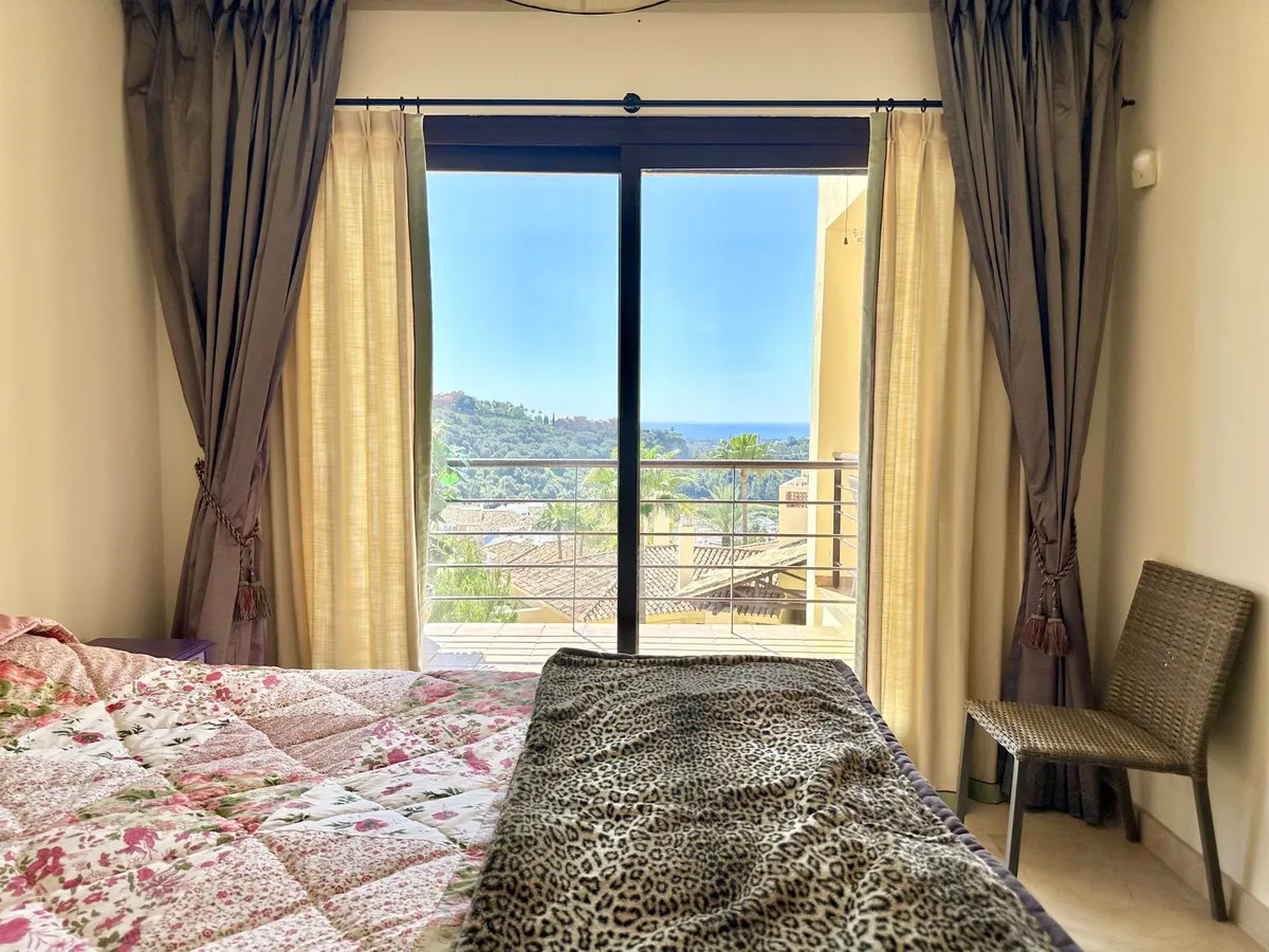 98a063f4-dd73-458c-8eaa-f9a70a55afa3