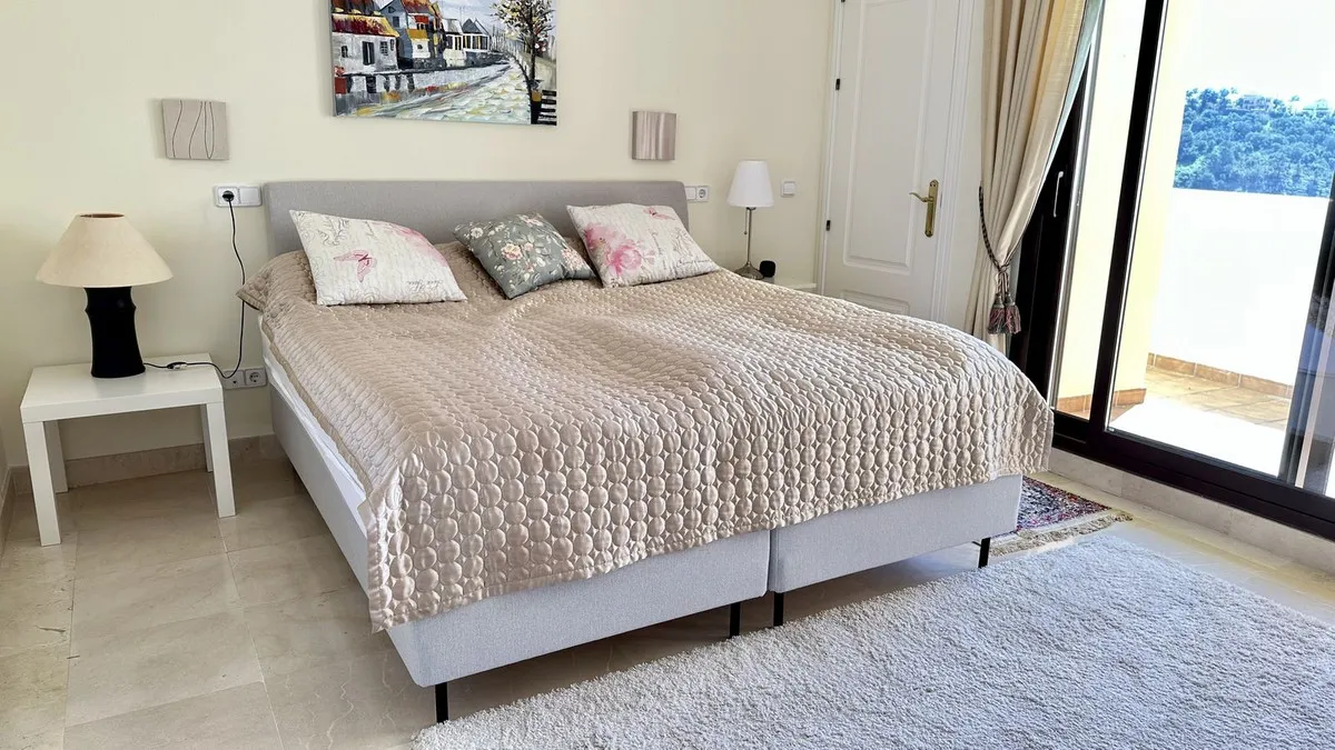 c4bc9717-7507-4737-9364-830e9465e03e