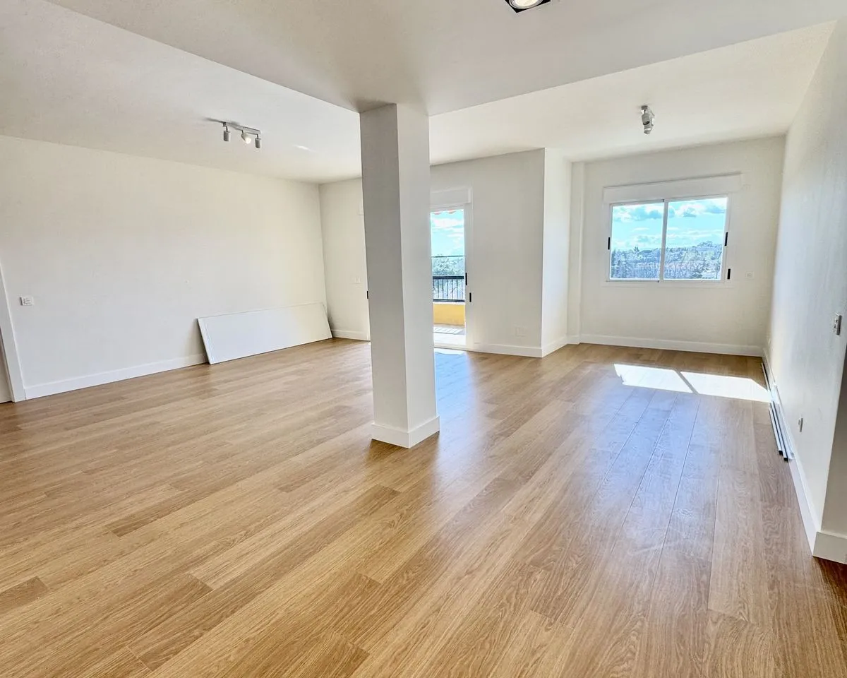 0272d3a5-cdca-44fc-bf3b-30334fdec1e6