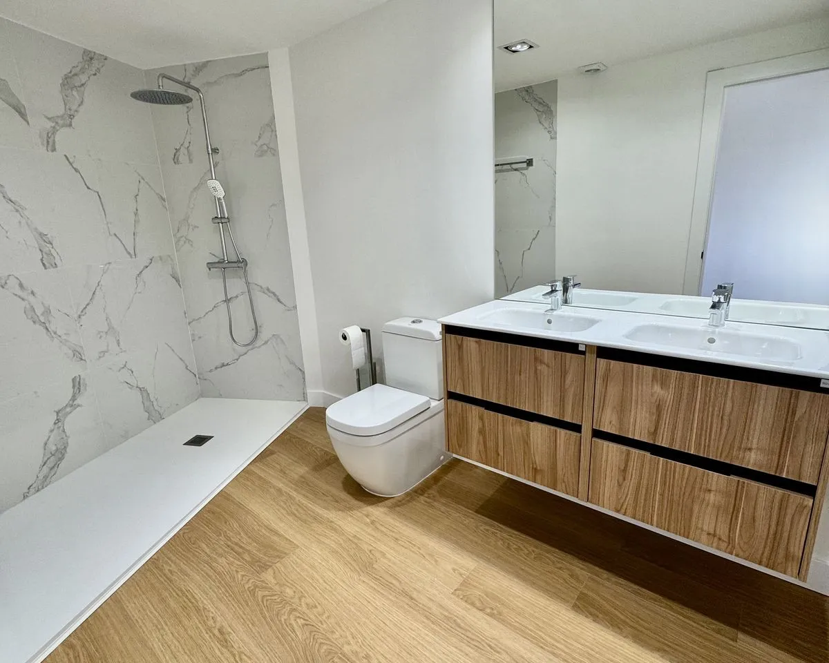 38885139-eb2d-4ffa-9e50-011bd6284c4d