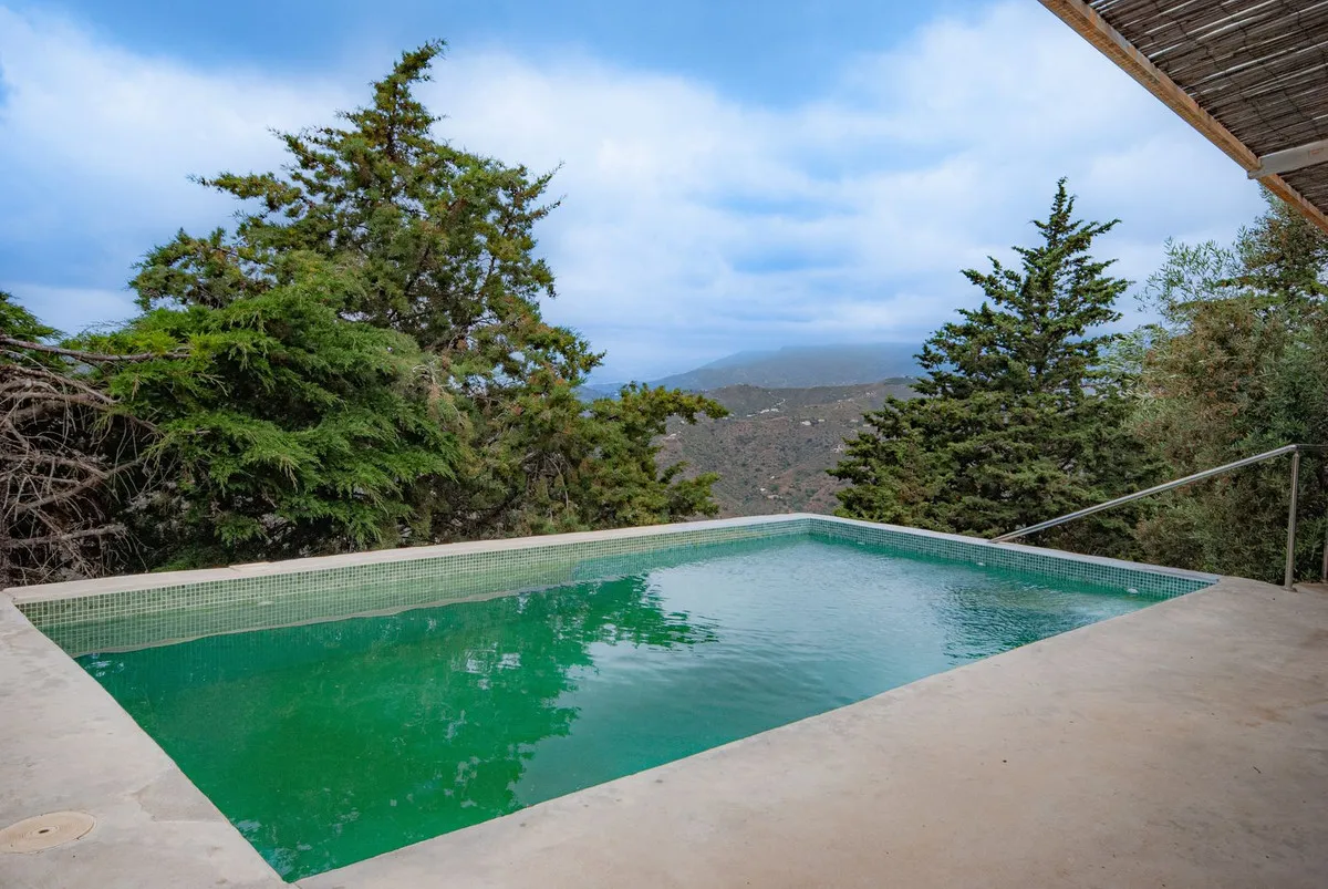 3663fef4-a69f-42d0-b1b8-097746a11f76