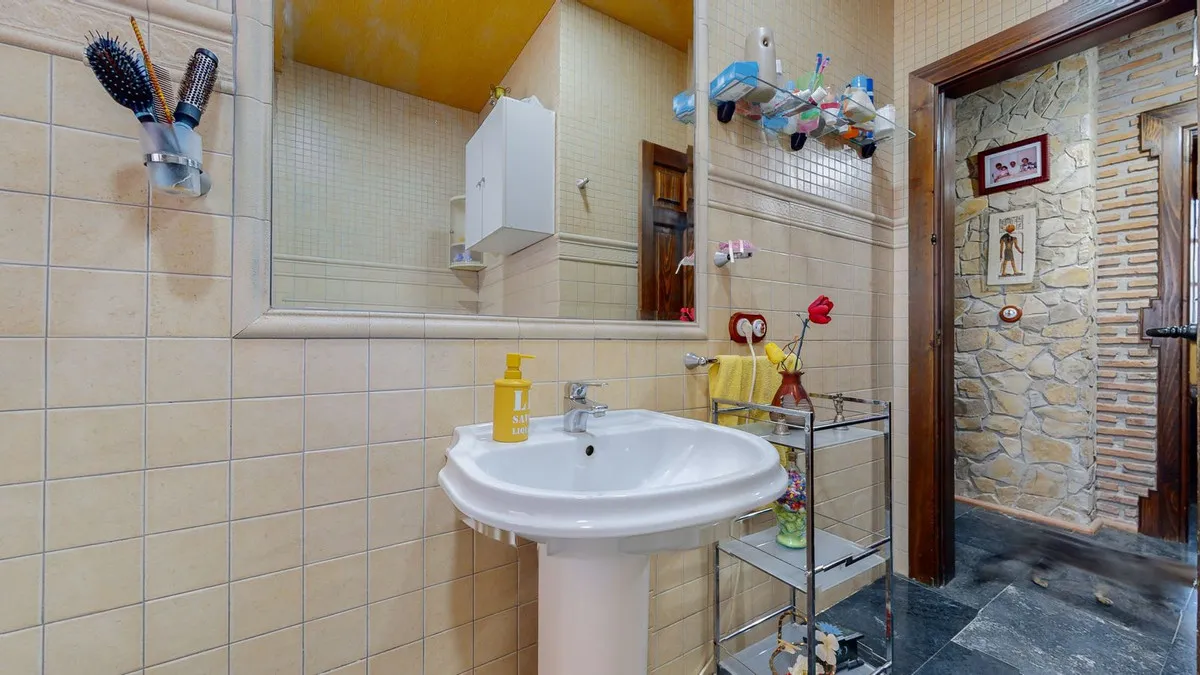 1897794d-20c1-494e-afbf-05e01232d737