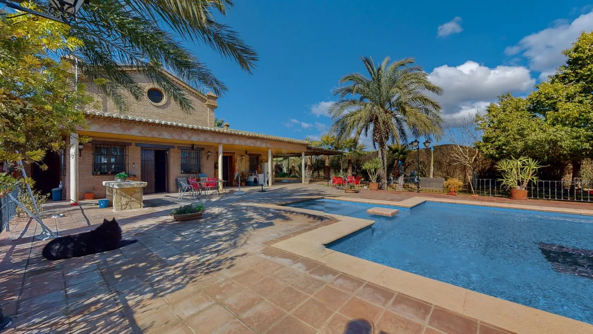 2b7edfc2-14a7-4a26-9ba2-306db44e7924