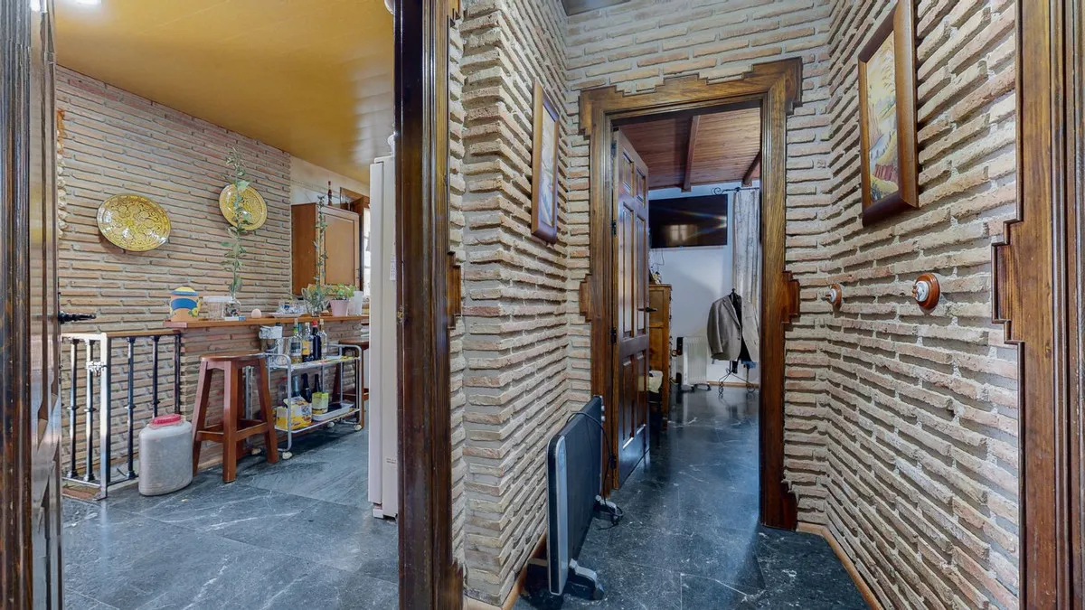 4d177486-d279-4a6d-a220-582a329286b1