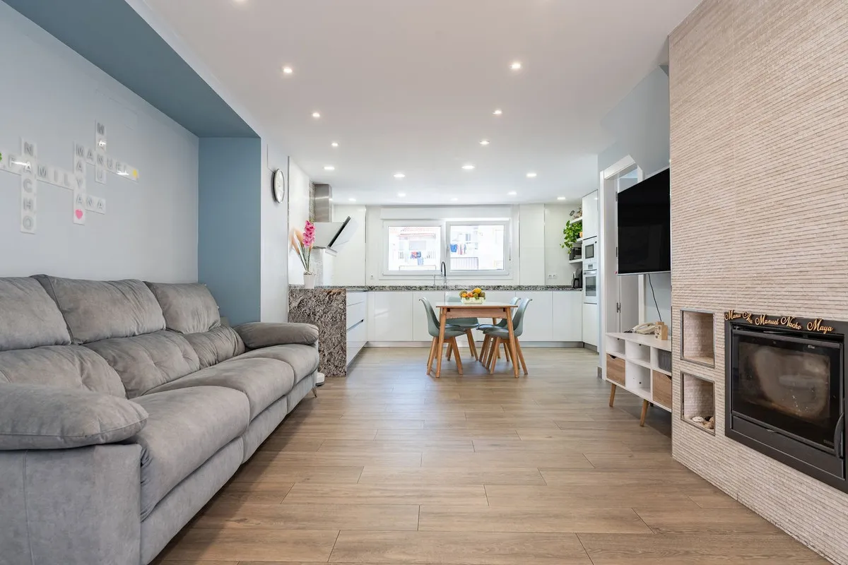 85c2f8df-d0bf-45dc-95cf-48deac116886