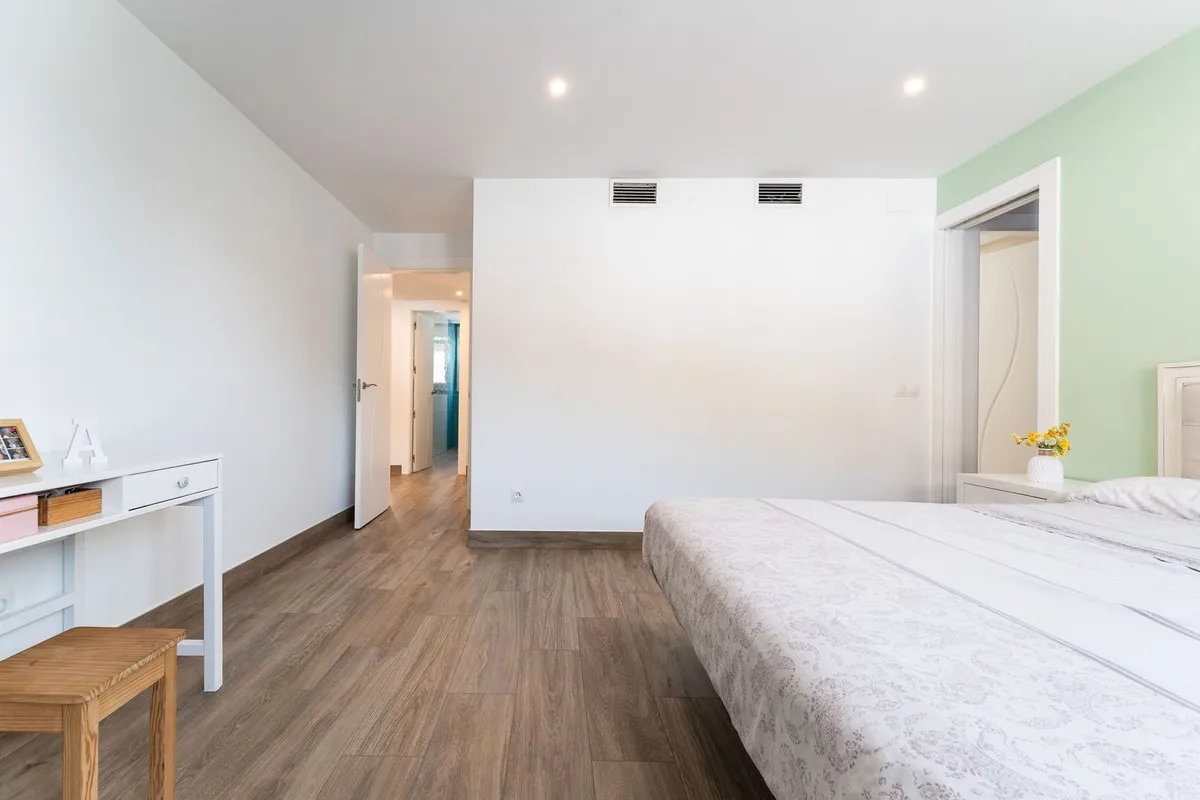 9d6a0802-5d91-4591-af23-f0e5a046824e