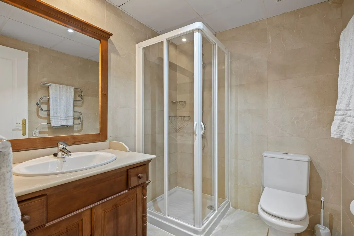 5c677c12-70b8-4d7f-a784-14ad124491c8