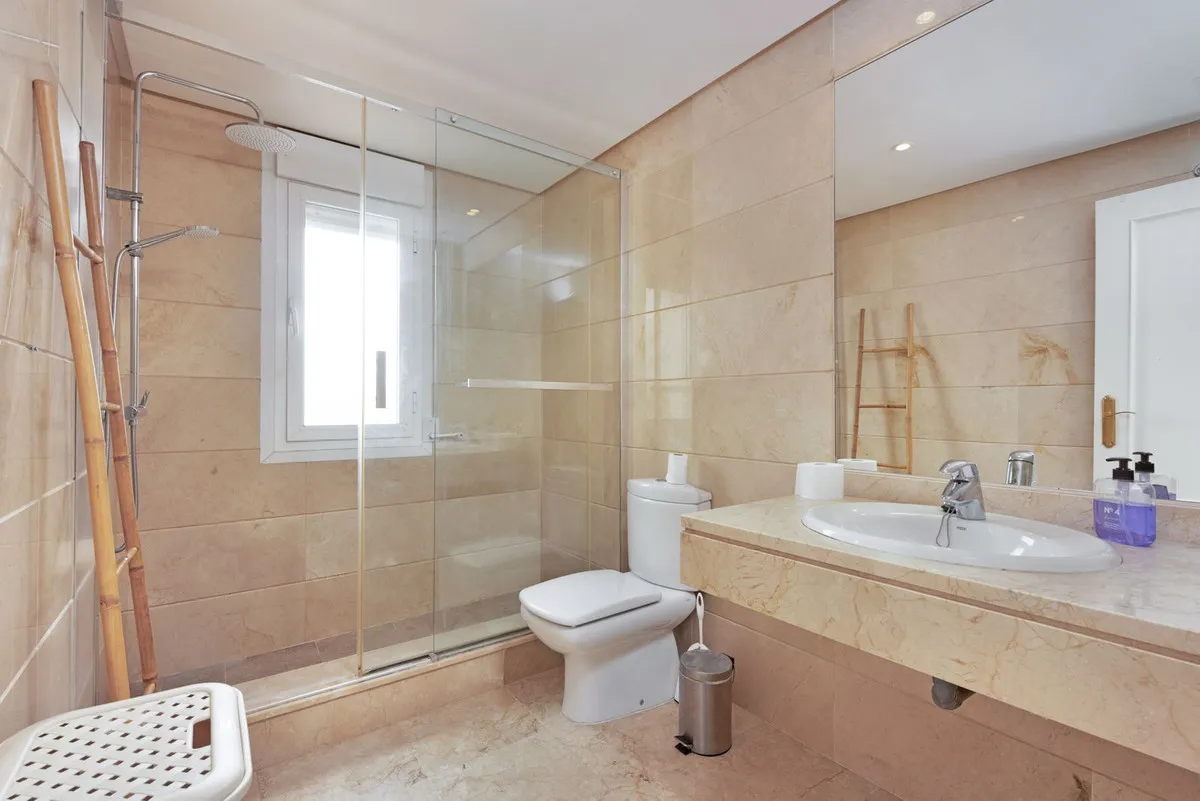 9ccc9af1-e36e-42fd-aeb8-5d81ea8bcf64