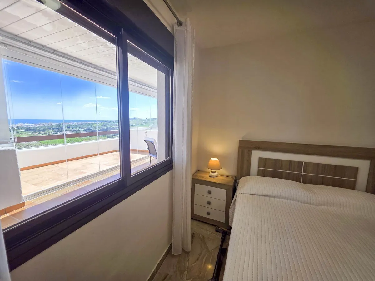 3d03506a-0fc5-4252-a123-0f348aa6b0e8