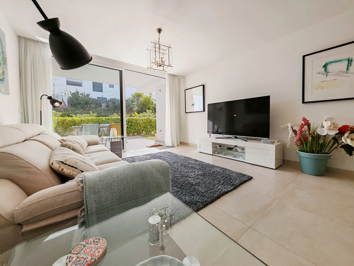 208b50a9-c8b7-4a8d-b002-63b42c5cdbd5