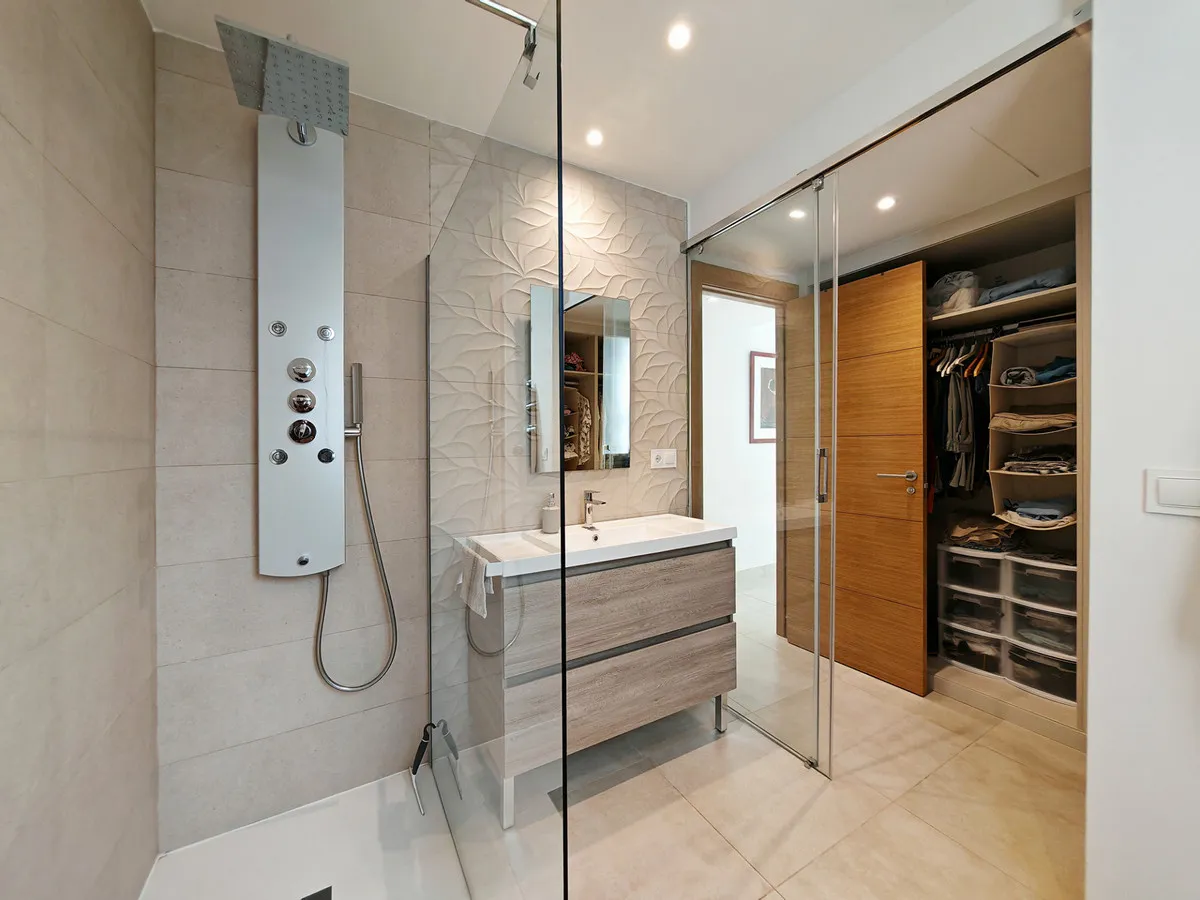 c19d54db-684d-42ea-84fc-83173abab109