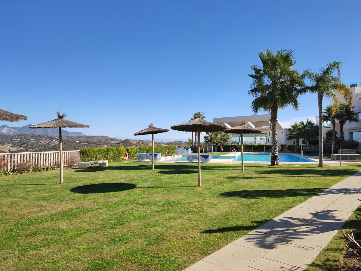 e483e5c7-6ebe-4f20-898f-b4f78a201590