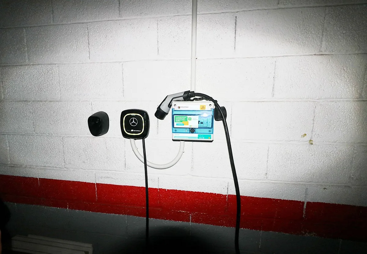 2018024b-ee5e-4485-b3f5-ed70b6c819f3