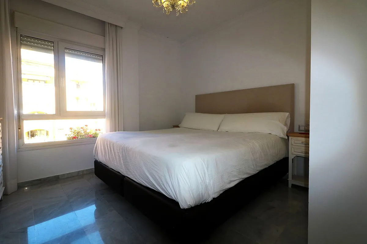 92afe1cb-687e-4fd1-b73a-1438136ebf52