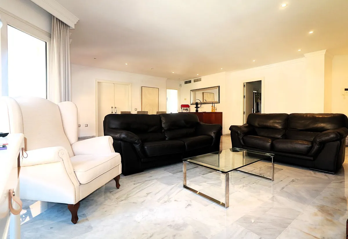 c63ea282-d19d-49f3-a2c9-2430e16bd878