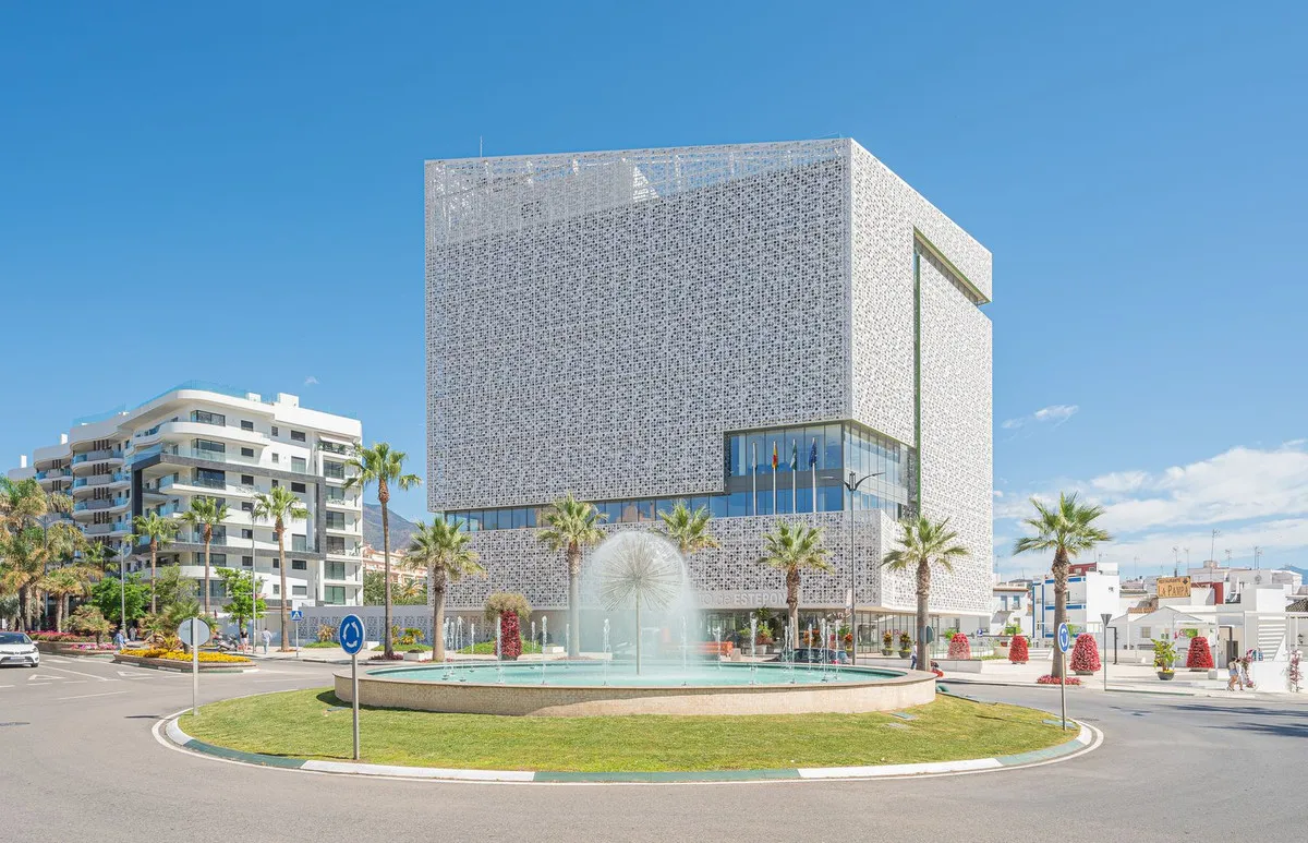 59bfe85c-16de-42a3-ab7c-c8e49b32c388