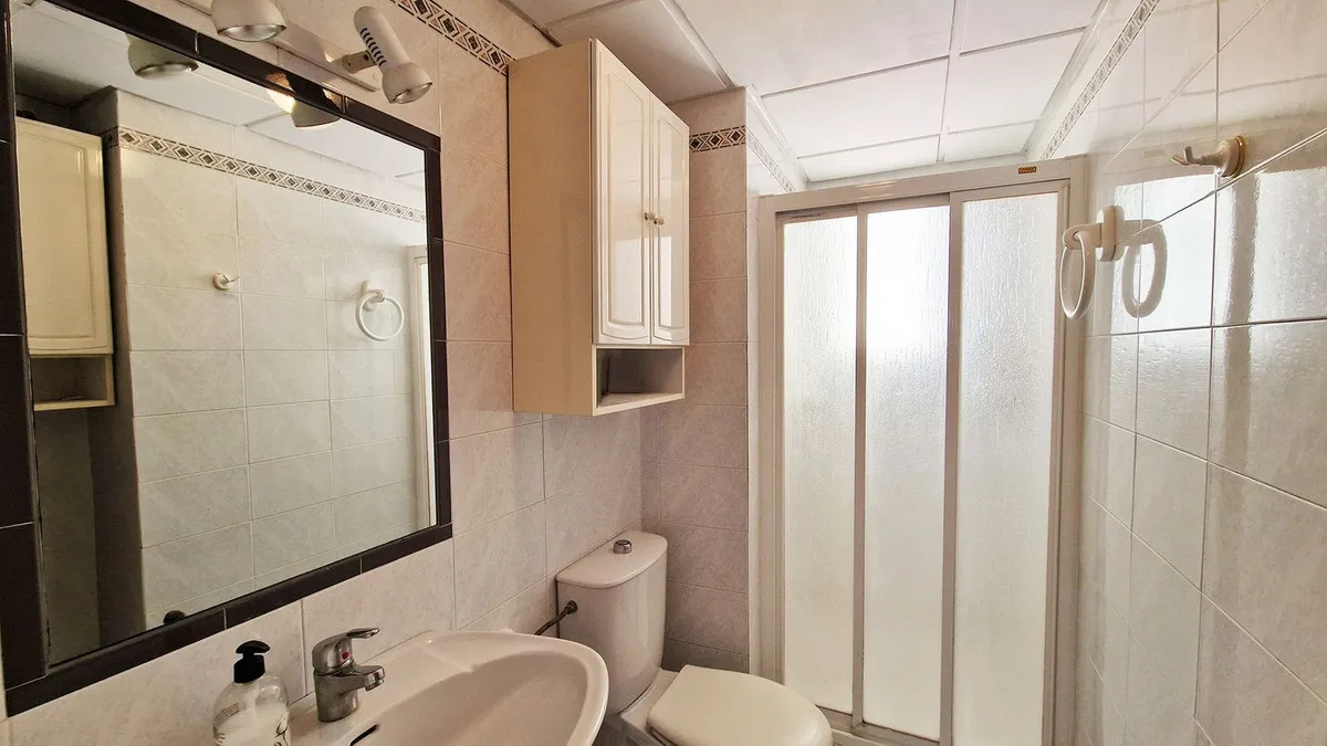 8ac7dfb5-2857-47f6-b29f-d79bdaf670b0